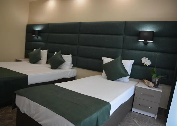 Neva Hotel Kiten (Burgas)