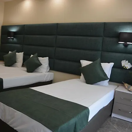 Neva מלון קיטן