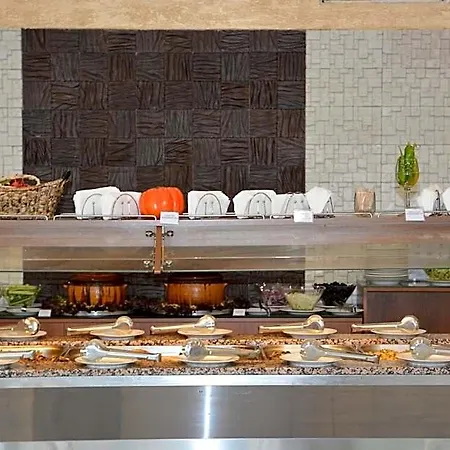Hotel Neva 2*