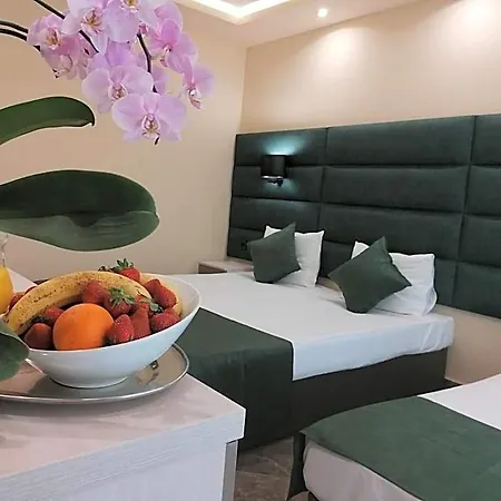 Hotel Neva