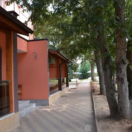 Hotel Neva