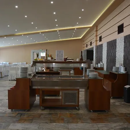 מלון Neva קיטן